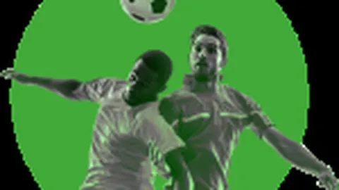 利物浦内维尔惊呼：球员竟然未对马丁内利施以怒拳，现场观感令人费解！